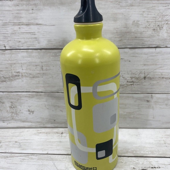 Authentic SIGG Swiss Made 1.0 Liter Aluminum Water Bottle Cool Pattern, Gorman - Picture 6 of 12